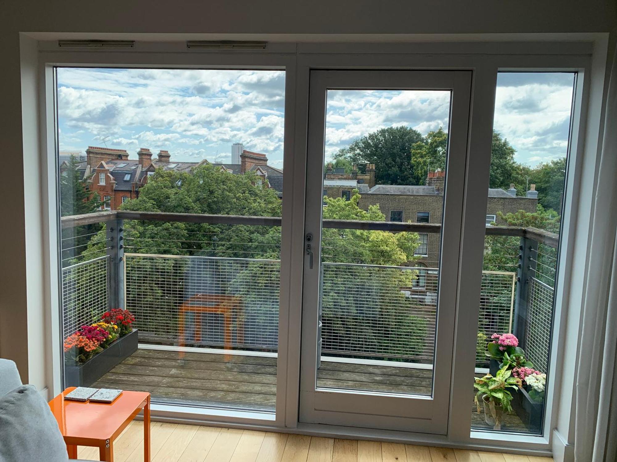 Appartamento Modern, Spacious Entire In Amazing Location Londra